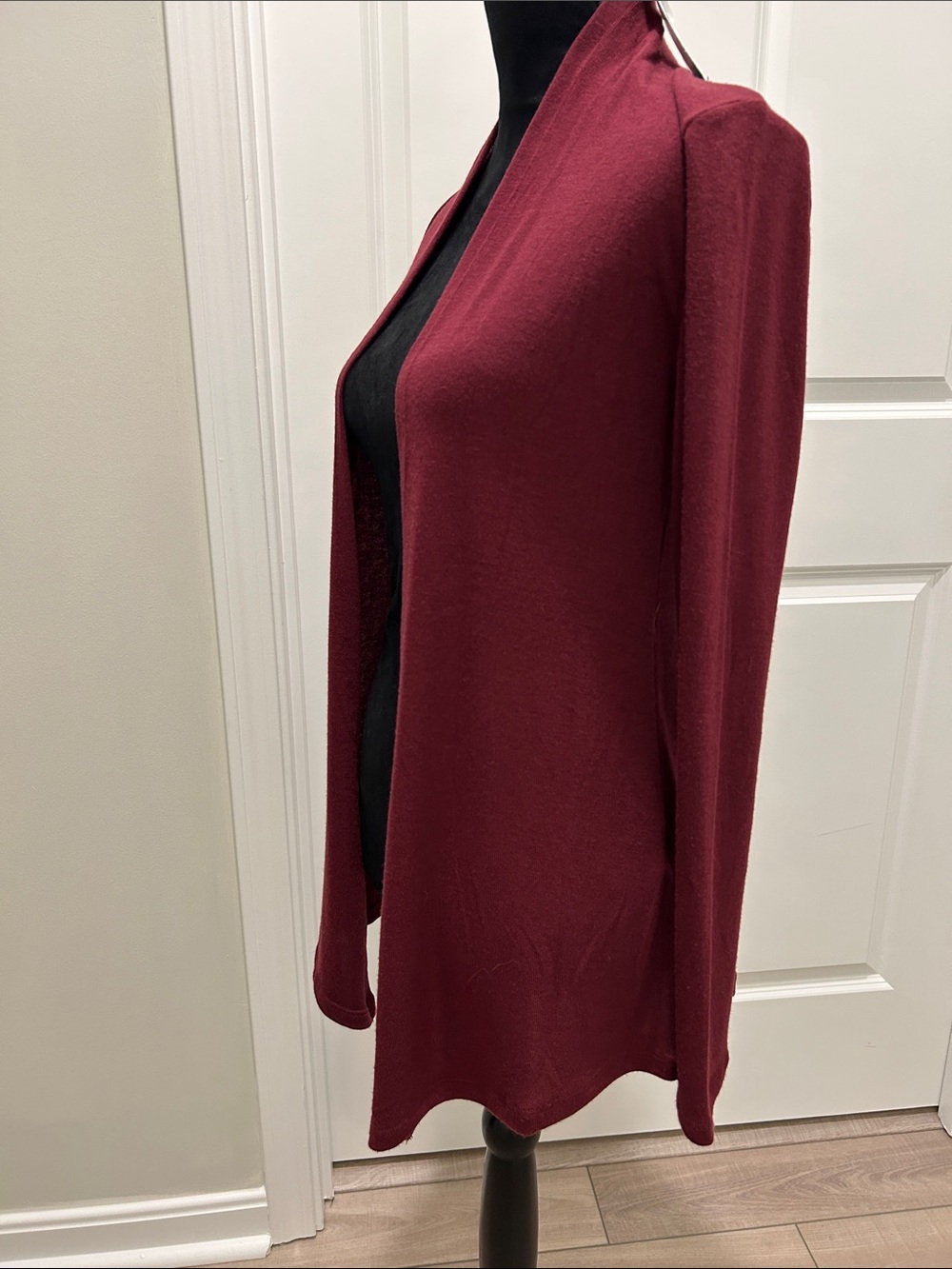 Stitch Fix Abrianna Burgundy Longsleeve Knit Cardigan Size XSP - Picture 7 of 8